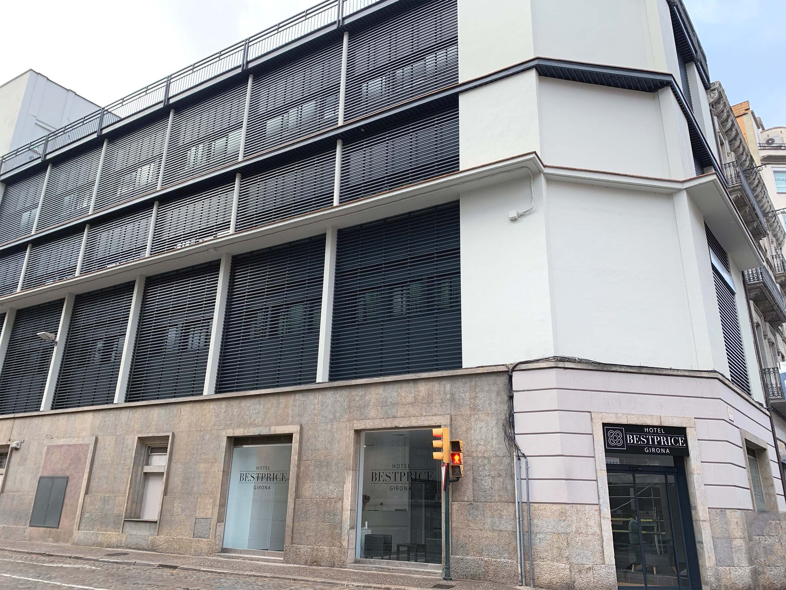 Hotel BESTPRICE - Fachada 2